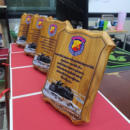 ร้านทำโล่ห์รางวัล สัตหีบ ชลบุรี